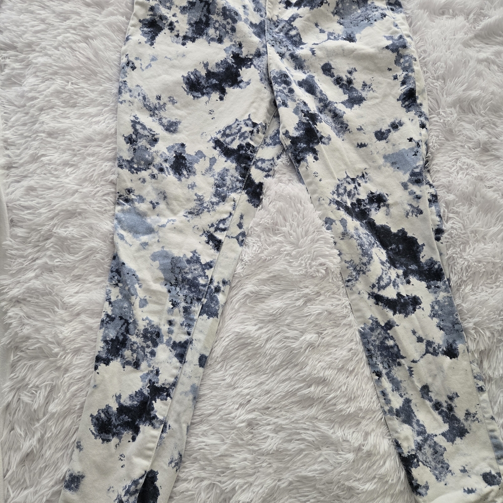 Style & Co Blue and White Tie-Dye Jeans